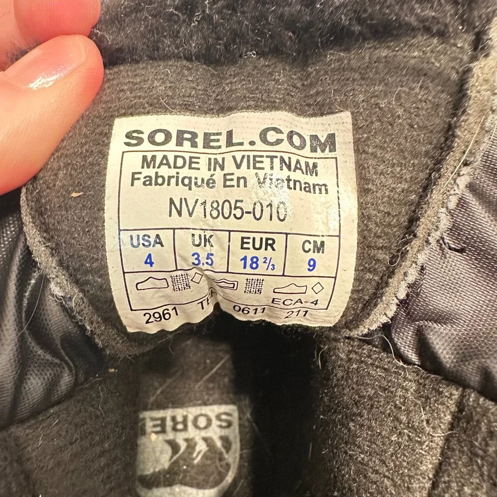 Sorel Snow Commander Toddler Kids Black Winter Snow Boots NV1805-010 Size 4